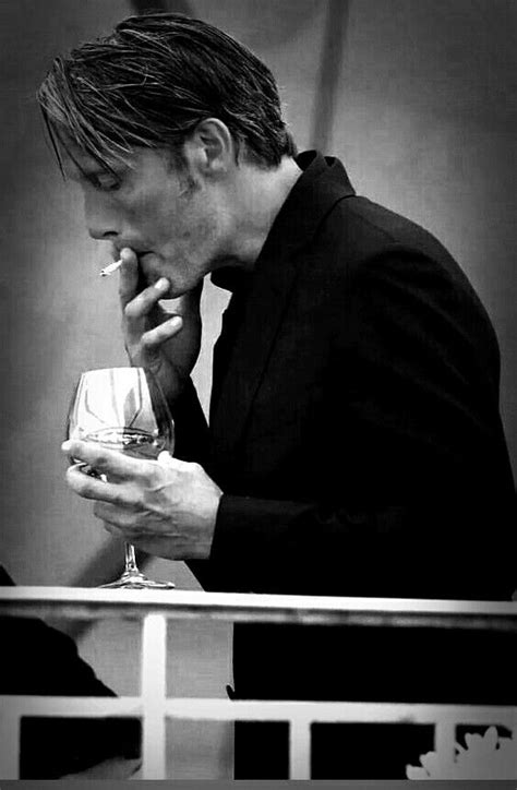 Mads Smoking Mikkelsen | Mads mikkelsen, Min mand, Drenge