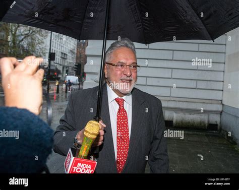 Vijay vittal mallya hi-res stock photography and images - Alamy