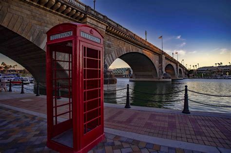 A little piece of London in Arizona - Lake Havasu City's London Bridge - Unusual Places