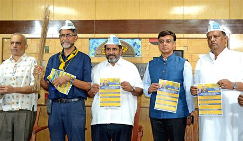 Bengaluru : Aam Aadmi Party releases party's manifesto for the upcoming ...