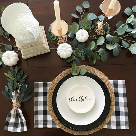 Thanksgiving Decorations 2021:10 Chic and Easy Thanksgiving Decor Ideas - Decorilla Online ...