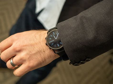 Skagen Falster 3 hands-on: Bigger, smarter, and way more comfortable ...