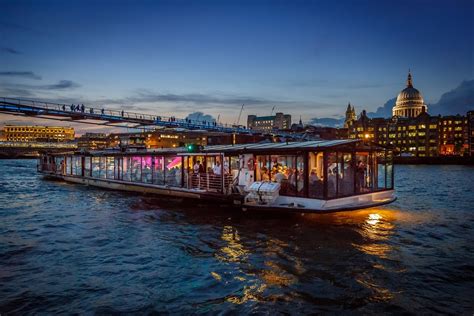 Floating Candlelight Dinner Features A Three-Course Meal And Music