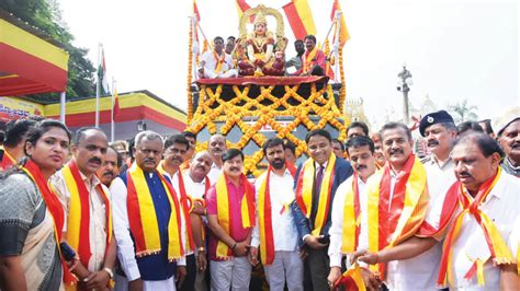 Traditional celebrations mark grand Kannada Rajyotsava in city - Star of Mysore