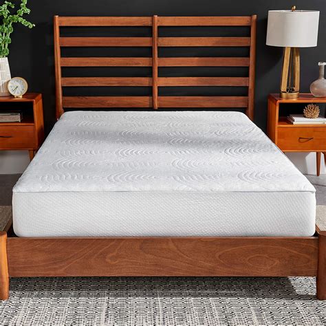 Amazon.com: Tempur-Pedic Cool Luxury Mattress Protector, King, White : Home & Kitchen