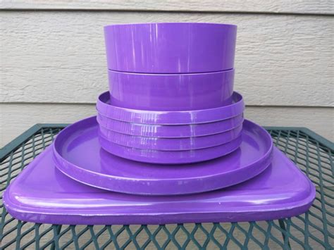 Stunning Bright / Vibrant Royal Purple Oblique Melamine Dinnerware - Set of 8 - 2 Bowls / 4 ...