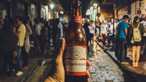 Budweiser vs Bud Light: The Ultimate Guide to King of Beers