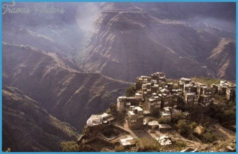 Yemen Map Tourist Attractions - TravelsFinders.Com