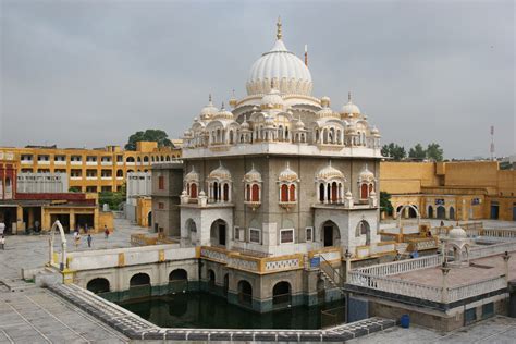 A Guide to Visit Kartarpur Sahib