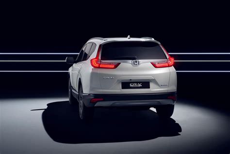 Honda CR-V Hybrid Prototype revealed, on sale in Europe next year ...