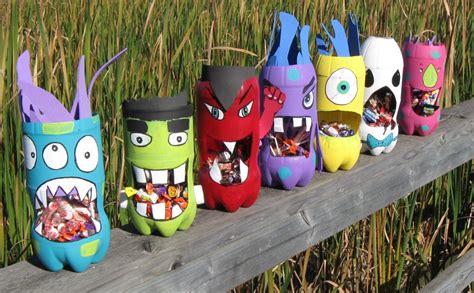 Halloween Craft - Monster Bottle - Fun Crafts Kids