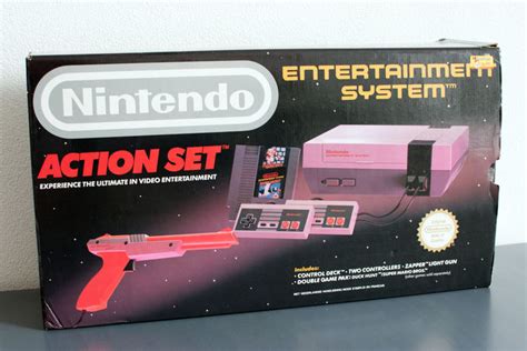 Nintendo Entertainment System action set (NES) in original box with all accessories with game ...