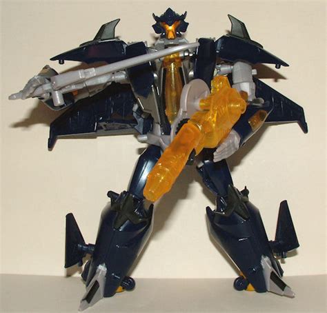 Transformers Prime Voyager Dreadwing Pictorial Review