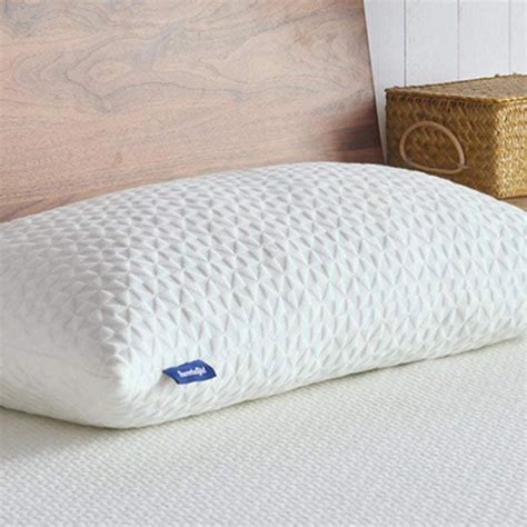 9 Best Cooling Pillows 2021 | The Strategist