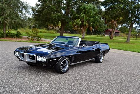 1969 Pontiac Firebird | American Muscle CarZ