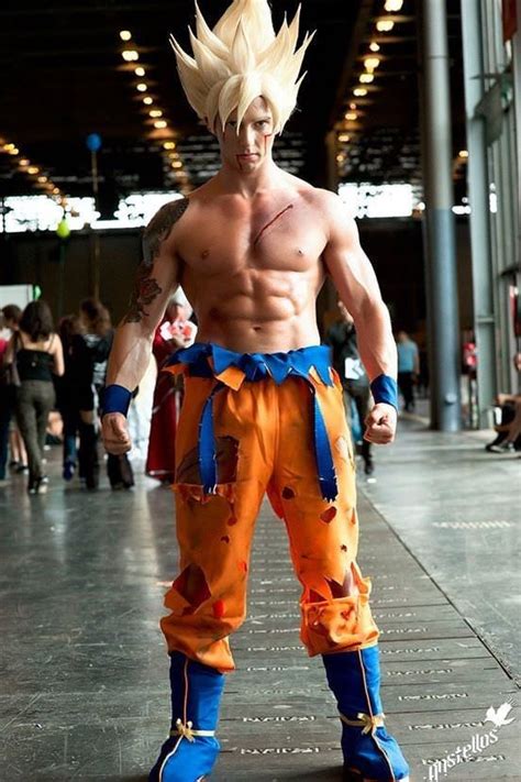 70 Epic Cosplays That'll Stun You With Brilliance | Dbz cosplay, Goku ...