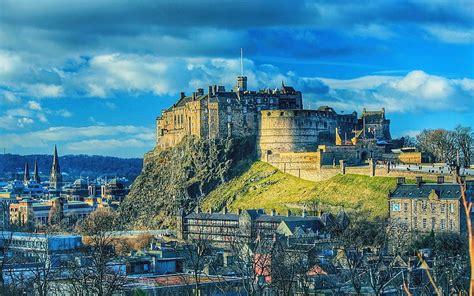 Edinburgh Castle, Scotland, city, hill, houses, building, clouds, sky ...