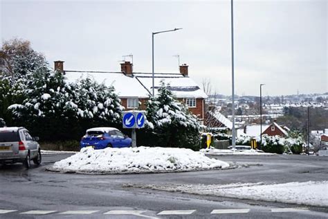 Derbyshire weather: Met Office issues another weather warning for icy conditions across ...