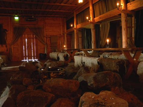 File:Inside Viking House in Rosala Viking Center in Finland.jpg ...
