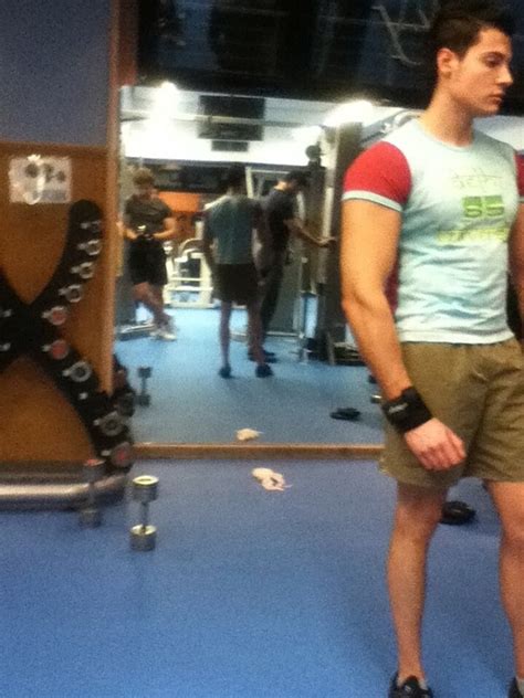 Someone skipped leg day - Meme Guy