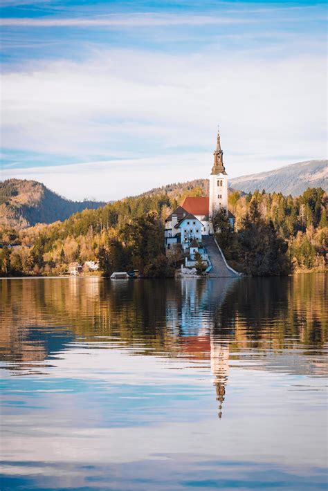 Lake Bled in the Alpine mountains 2168080 Stock Photo at Vecteezy