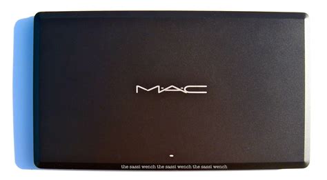 from Sassi, who lived it...: My First MAC Palette