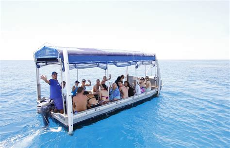 glass-bottom-boat-tour | Cairns Cruise