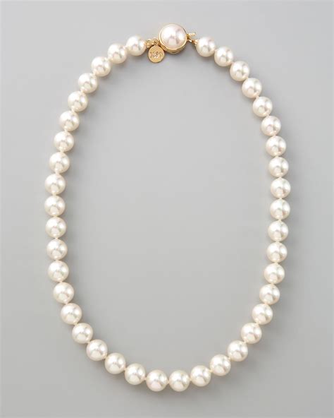 Majorica Pearl Necklace in White | Lyst