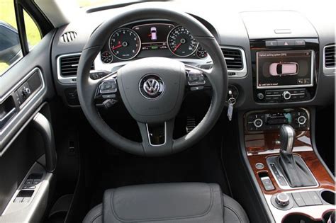 Another Defunct Hybrid: 2016 Volkswagen Touareg SUV Loses Hybrid Option