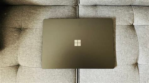 Gaming with the Surface Laptop 4 - Thurrott.com