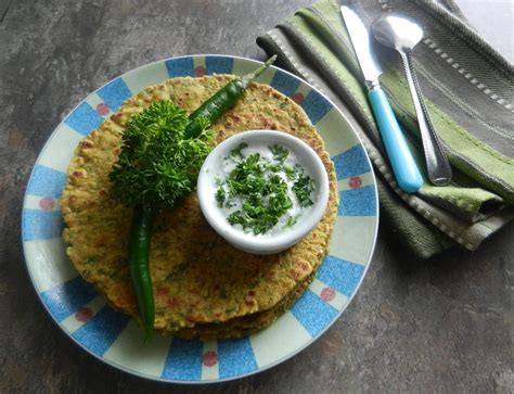 Sizzling Indian Recipes.....: Parsley paratha enriched with flaxseed powder and teff flour ...