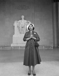 Marian Anderson Biography | Know-It-All