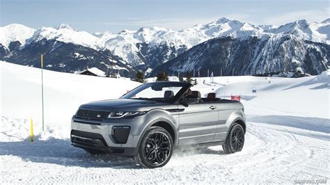 Range Rover Evoque Convertible | 2017MY HSE Si4 (Color: Corris Grey) in Snow | Front