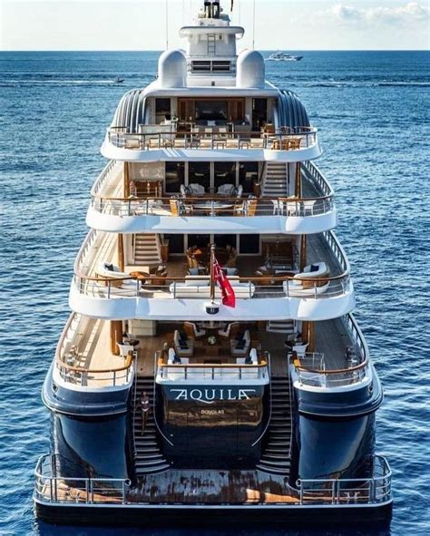 Pin by 𝓫𝓮𝓪𝓾𝓽𝓲𝓮𝓼 on The billionaire | Yacht design, Luxury yachts, Boats ...