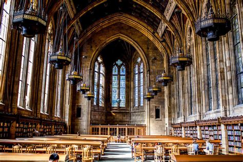 Suzzallo Library interior shot - University of Washington Honors Program