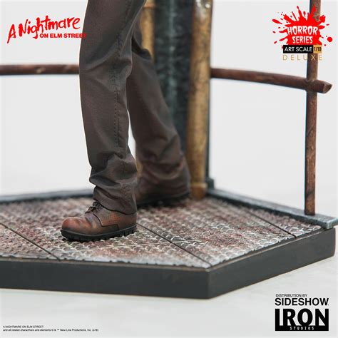 Freddy Krueger Deluxe 1:10 Art Scale Statue - Screamers Costumes