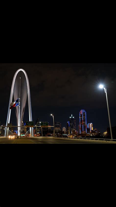 Dallas skyline at night : r/Dallas