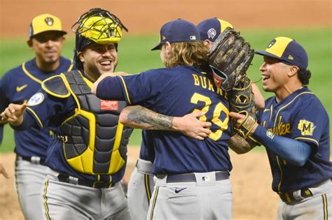 Brewers fire no-hitter behind Corbin Burnes, Josh Hader — and a manager who saw it coming - The ...