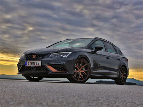 Seat Leon ST Cupra R 300 TSI DSG 4Drive – Test