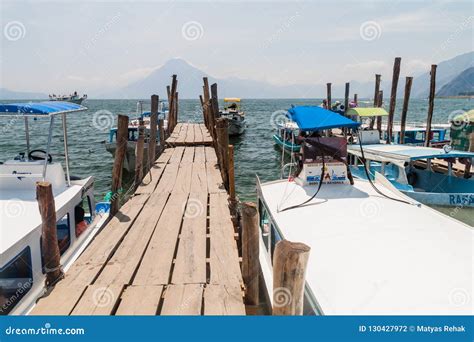 PANAJACHEL, GUATEMALA - MARCH 25, 2016:Wooden Pier in Panajachel ...