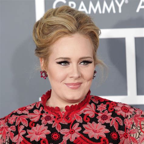 Adele Looks Unrecognizable Now–What Did She Do To Her Face? - SHEfinds