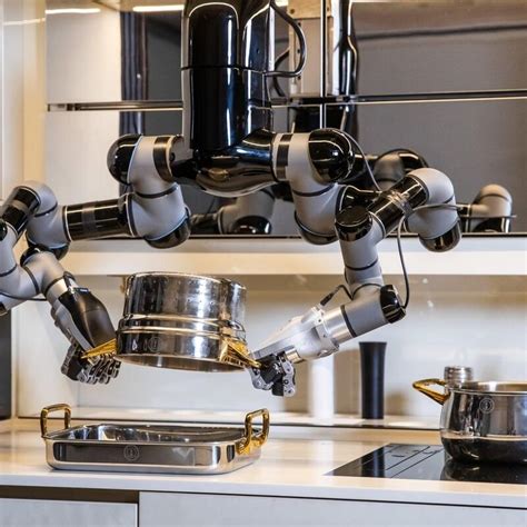 Tecnoneo: El robot de cocina Moley hace la comida y limpia después