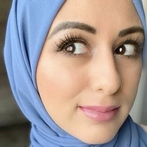 Sana Saleh - Age, Family, Bio | Famous Birthdays