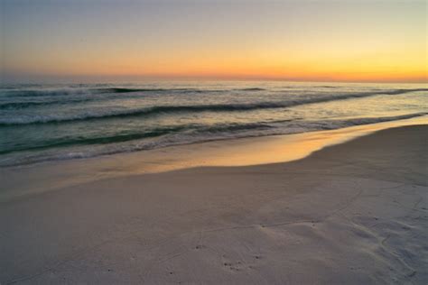 10 Best Reasons to Visit Florida's Emerald Coast: Beaches Article by ...