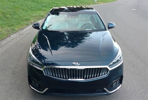 2017 Kia Cadenza Features Exceptional Premium Sedan Value | Torque News