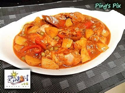 Kalderetang Manok or Chicken Caldereta Recipe - Filipino Recipes Portal