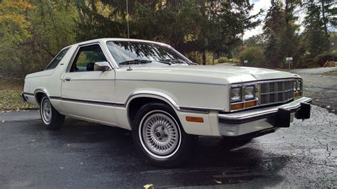 1981 Ford Fairmont Futura sport coupe *super clean/bucket seats/all ...