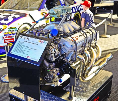 RO7 Engine - Nascar Sprint Cup Series Chevy V8 Engine - La… | Flickr