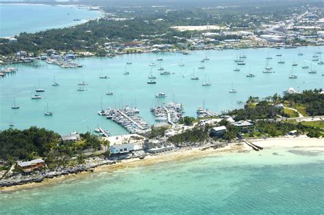 Marsh Harbour Marina in Marsh Harbour, AB, Bahamas - Marina Reviews ...