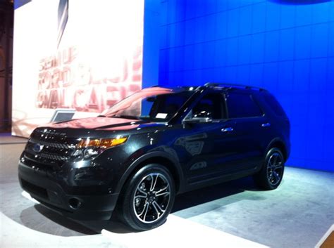 Ford Explorer Sport Black Photo Gallery #3/10